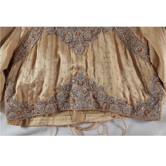 Gorgeous custom made set - cropped embellished top w/ gold flared pants. - Picture 9 of 9